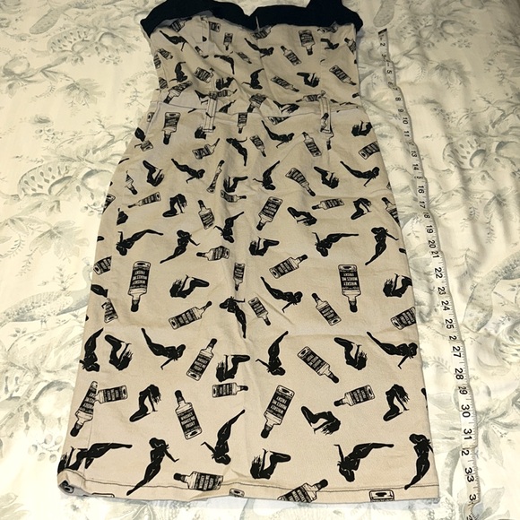 Switchblade Stiletto Whiskey Makes Me Frisky dress, size small?? - Picture 5 of 10